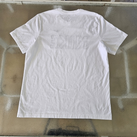Nike Men's Y2K Minimalist Embroidered Logo Tee | White Clean Streetwear Basic L - Picture 10 of 11